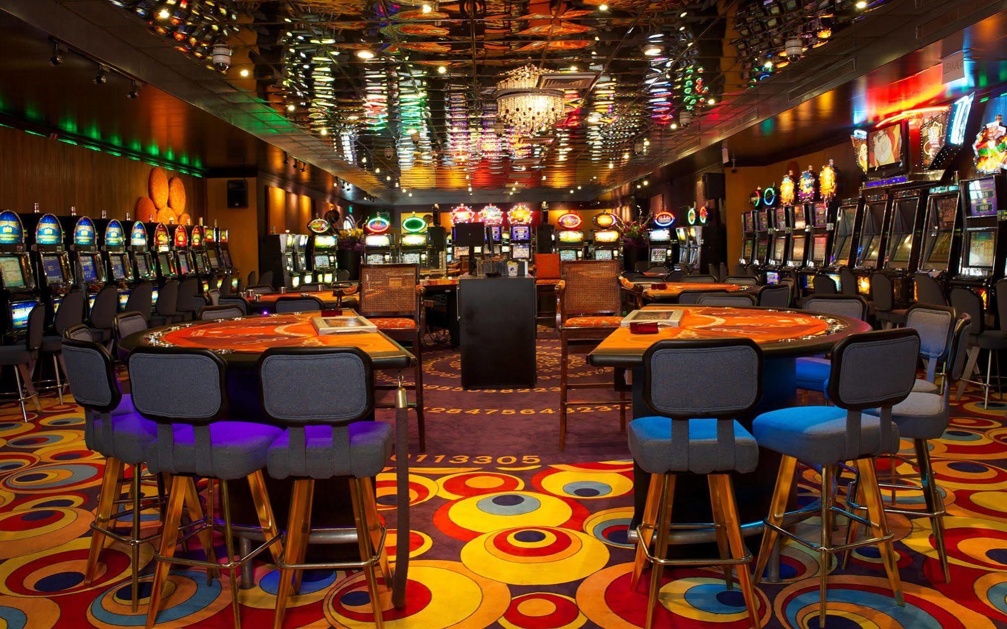 Trupial Hotel & Casino Willemstad Exterior photo